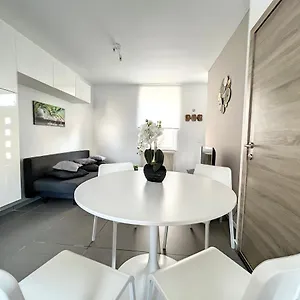 Holiday home 20 Brussels-charleroi-airport Charleroi